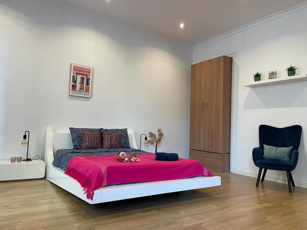 By La Rambla Rooms Barcelona Exterior photo
